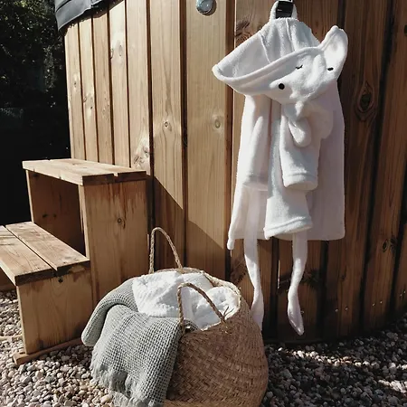 Hottub - Wellnesshuisje - Bos - Oudveluwe * Voorthuizen