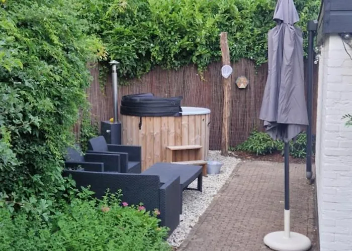 Сasa de vacaciones Hottub - Wellnesshuisje - Bos - Oudveluwe